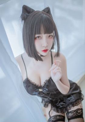 鞠婧祎签约大雷